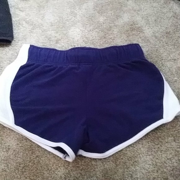 Shorts - Picture 2 of 2